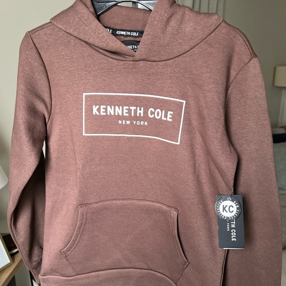 Kenneth Cole Boy’s 2 Piece Set Brown Hoodie & Shorts Size 6 NWT $42 - Picture 1 of 15